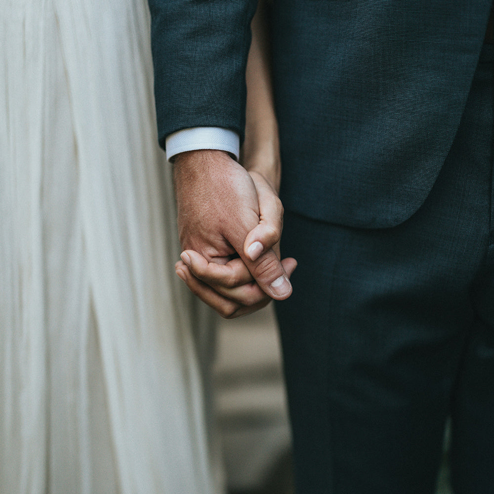 What socks should you choose for a wedding?