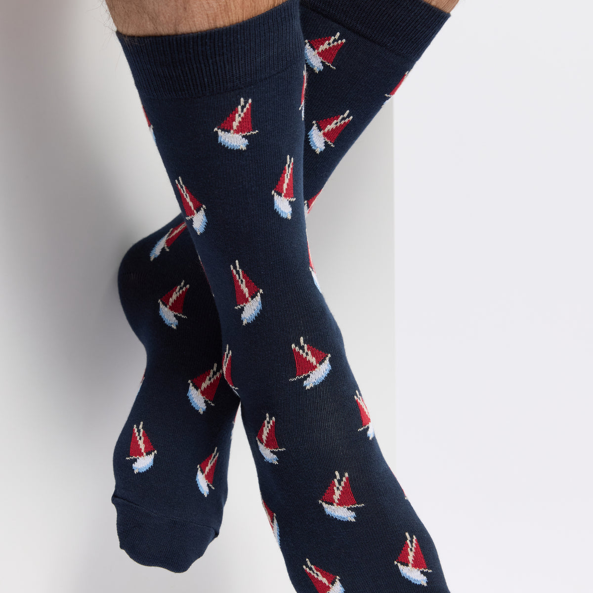The Armor-lux x Maison Broussaud sailboats - men's socks - navy cotton